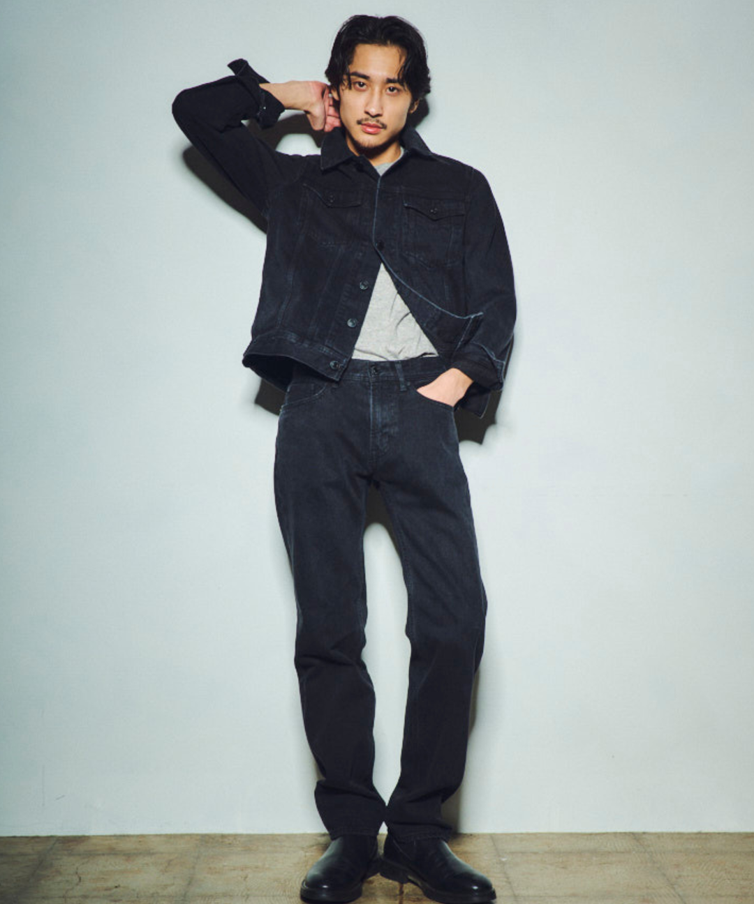 12oz SOFT BLACK DENIM TRUCKER JACKET