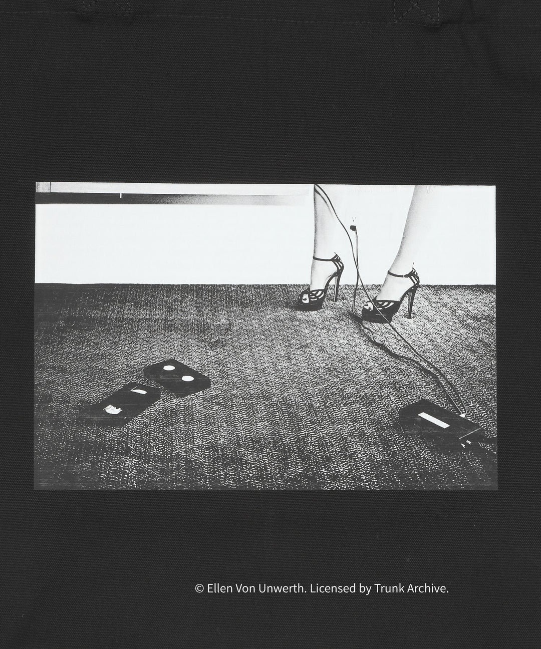 ※7月中旬発送※【TMT×Ellen Von Unwerth】TOTE BAG