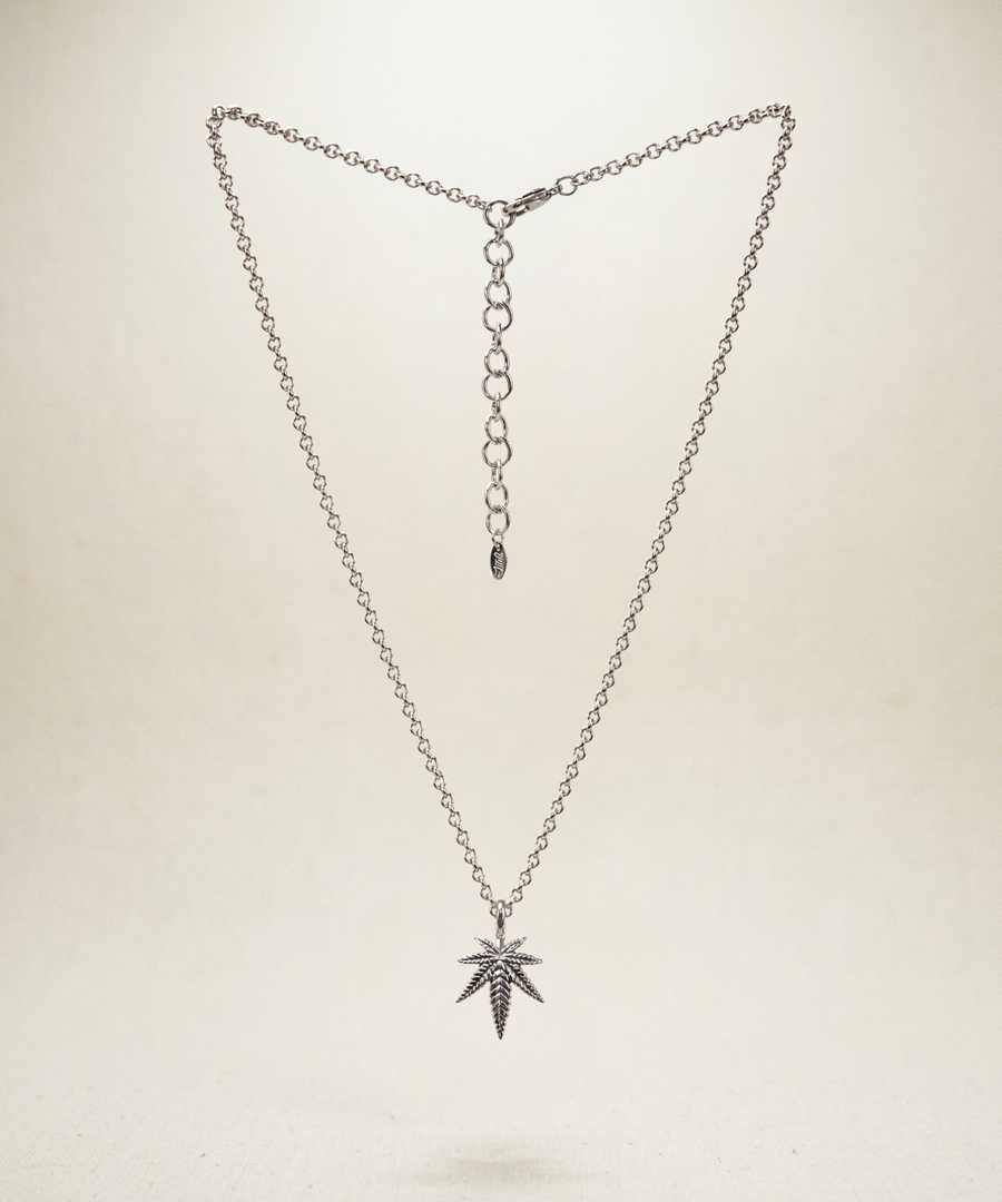 NECKLACE(Cannabis）