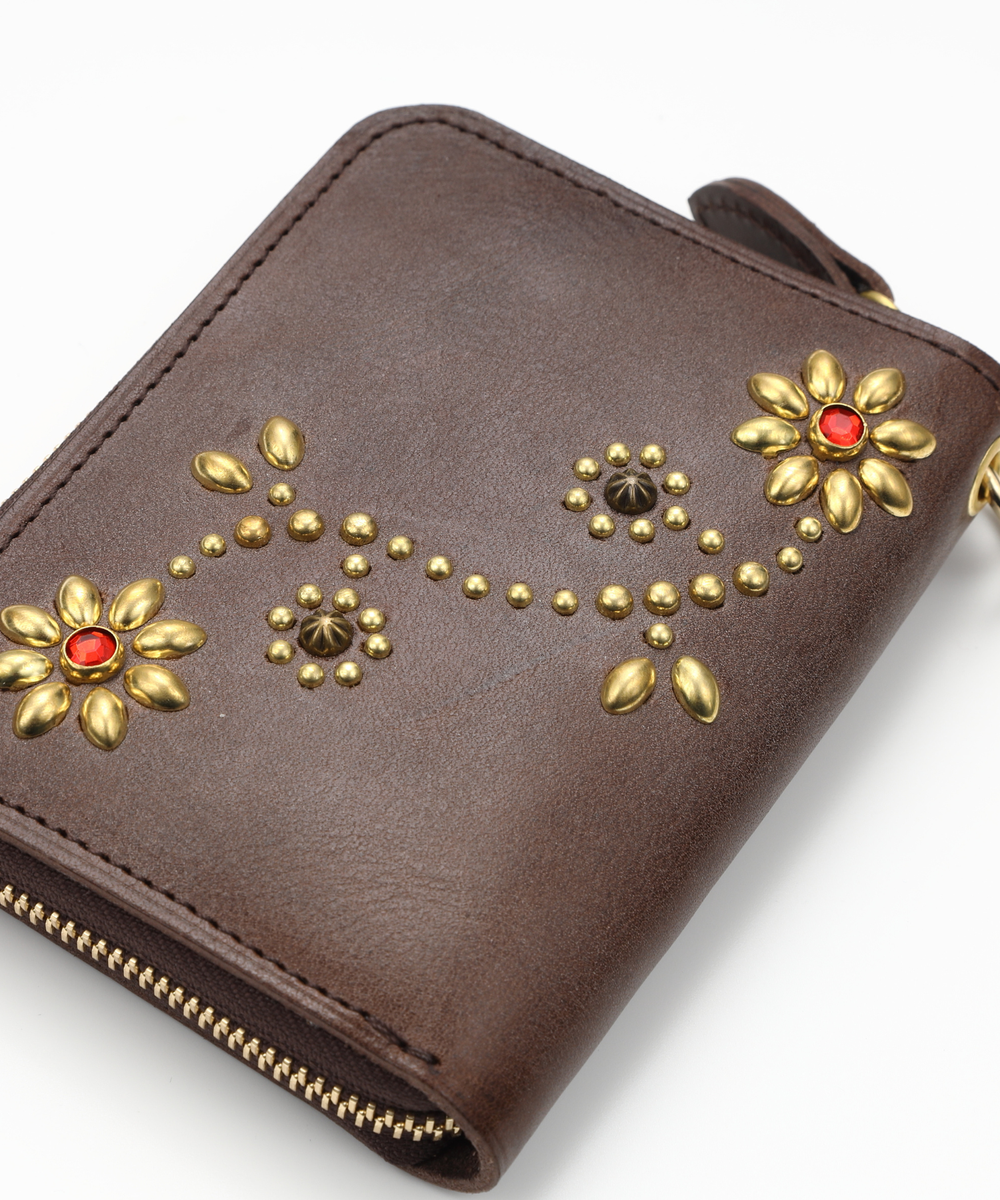 【3月下旬発送予定】LEATHER STADS WALLET (MIDDLE)