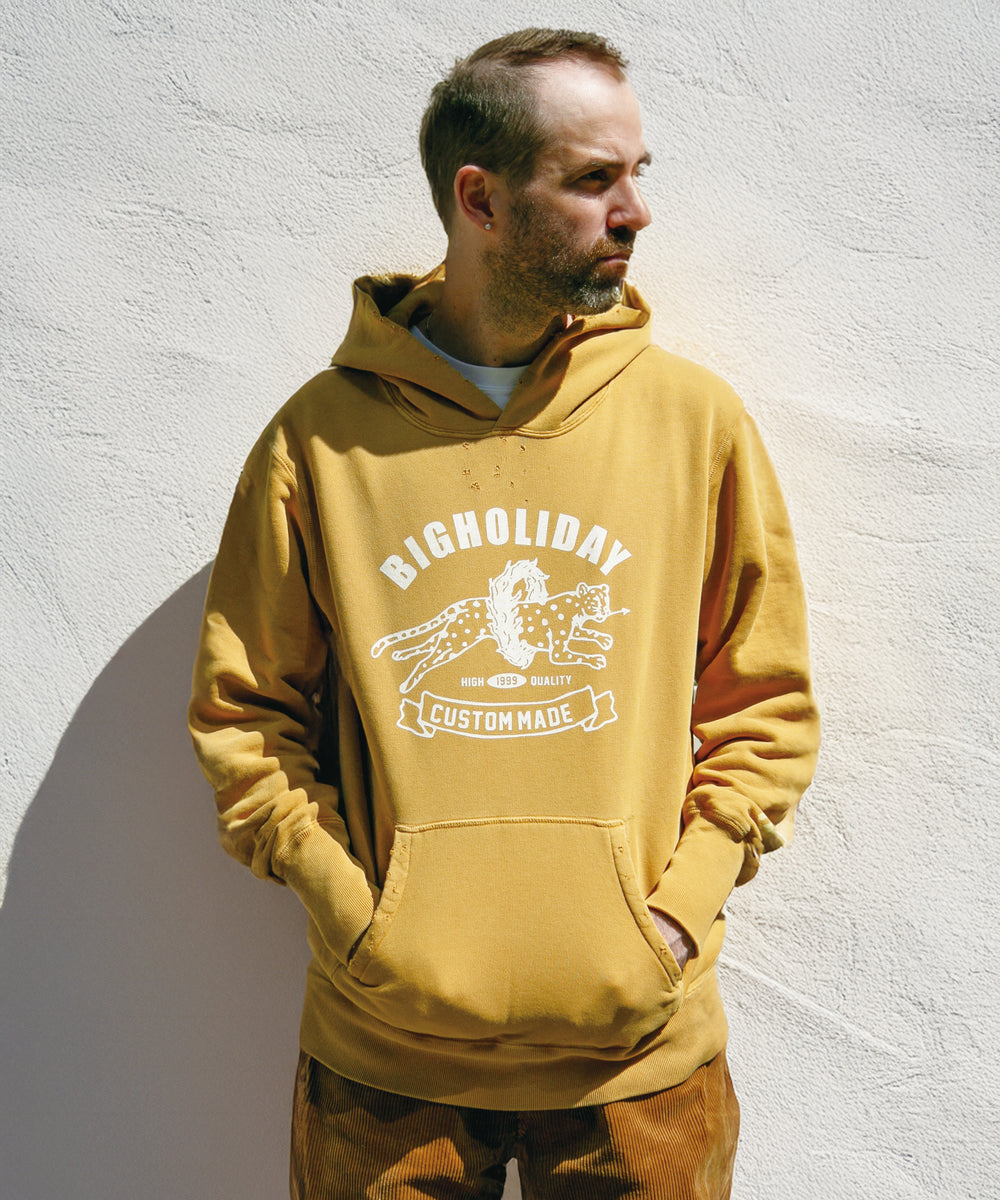 【9月下旬発送予定】VINTAGE SWEAT HOODIE（tiger）／YELLOW