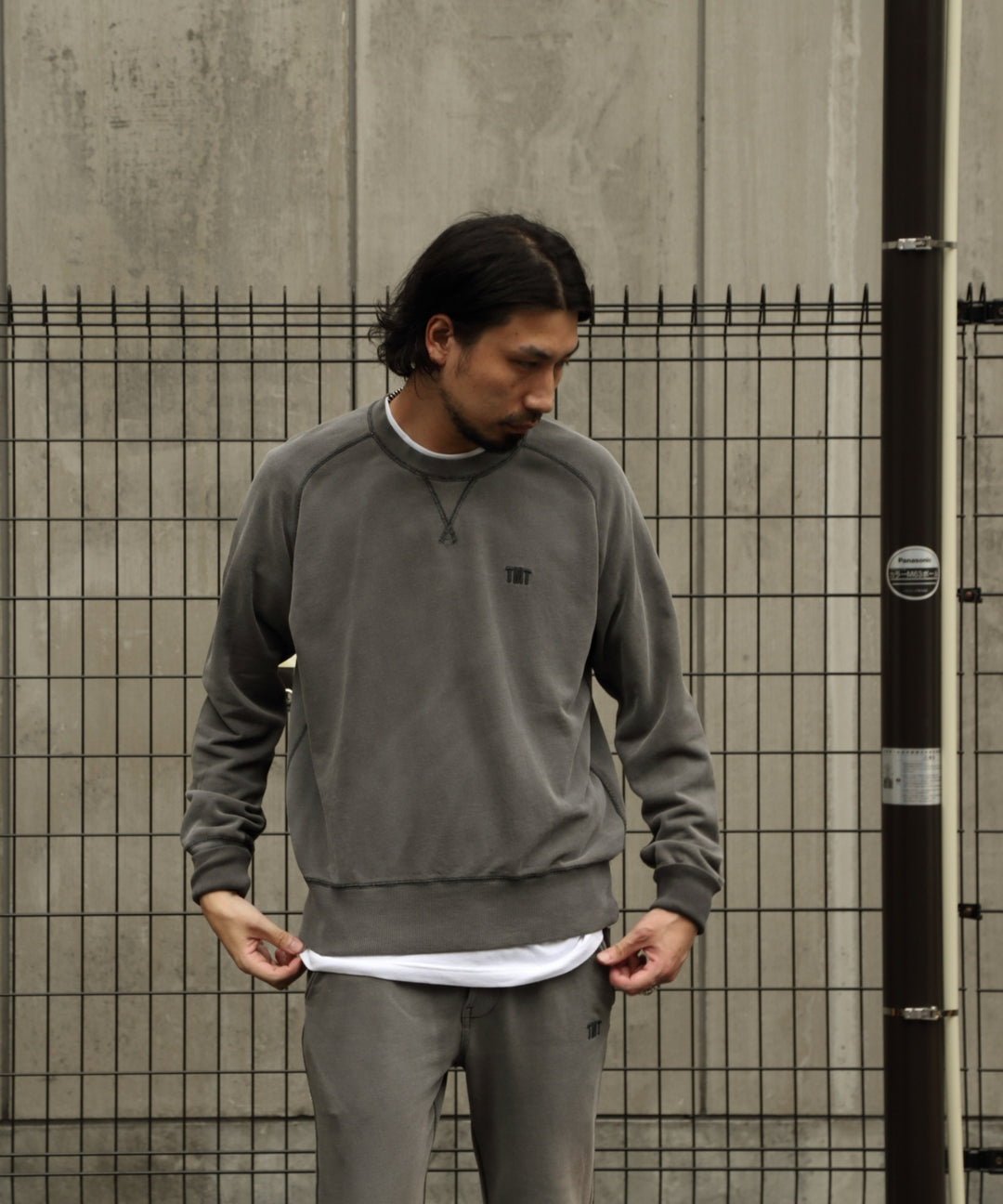 PULL OVER SWEAT（BLACK）