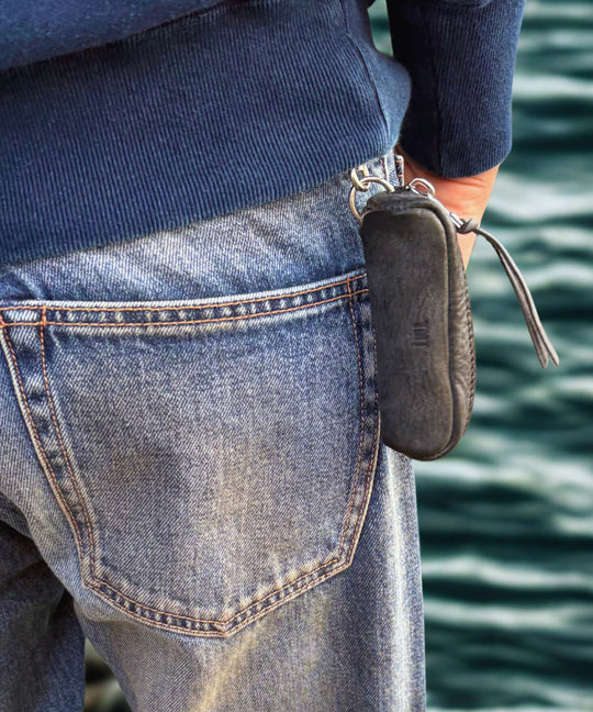 STUDS LEATHER KEY CASE