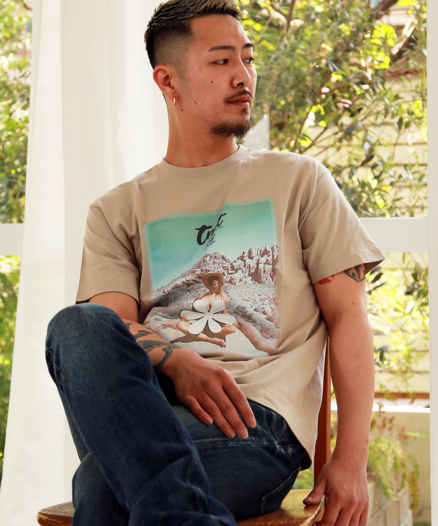 ORGANIC COTTON JERSEY S/SL TEE(LOVE&PEACE) / BEIGE – TMT OFFICIAL